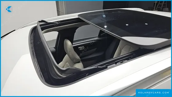 VOLVO XC40 B4 ULTIMATE BRIGHT