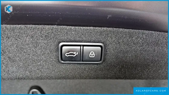 GENESIS EQ900 3.8 GDI AWD