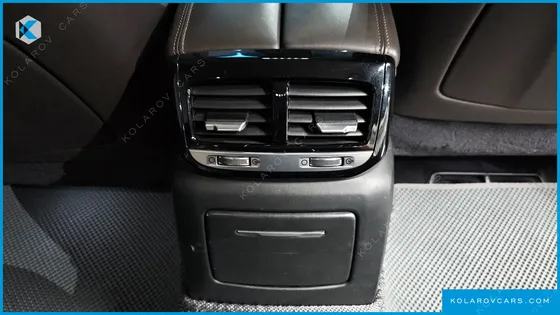 GENESIS EQ900 3.8 GDI AWD