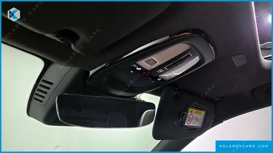 VOLVO XC40 B4 BLACK EDITION