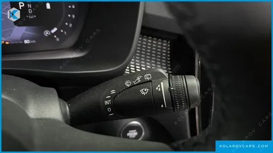 VOLVO XC40 B4 BLACK EDITION