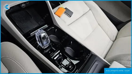 VOLVO XC40 B4 ULTIMATE BRIGHT