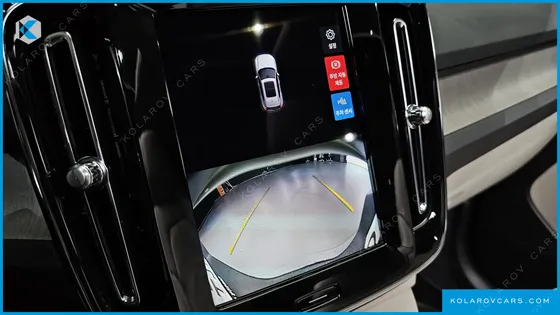 VOLVO XC40 B4 ULTIMATE BRIGHT