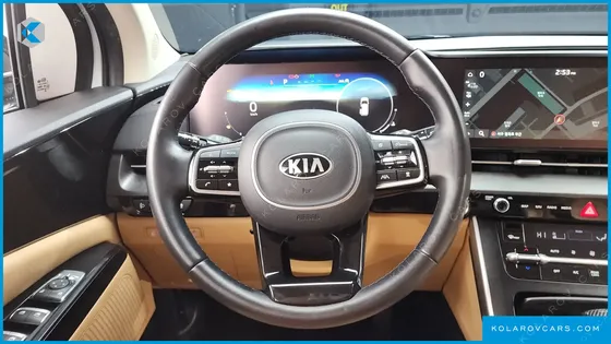 KIA CARNIVAL 9-SEATER PRESTIGE