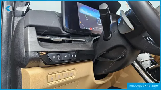 KIA CARNIVAL 7-SEATER SIGNATURE