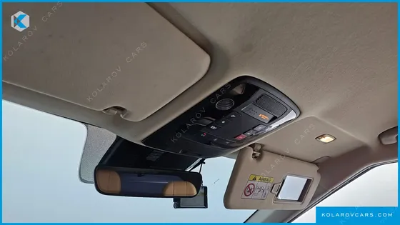 KIA CARNIVAL 7-SEATER SIGNATURE