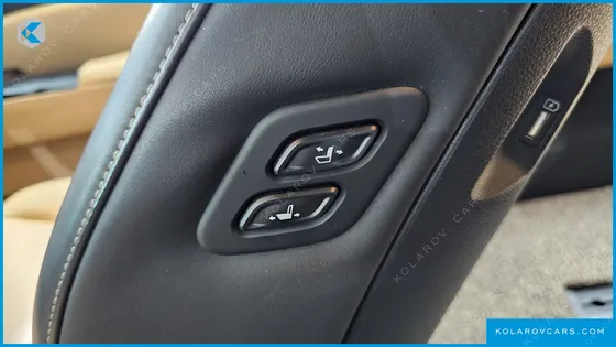 KIA CARNIVAL 7-SEATER SIGNATURE