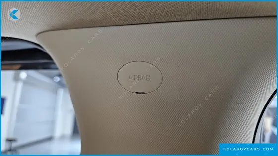 KIA CARNIVAL 7-SEATER SIGNATURE