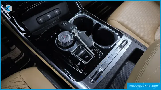 KIA CARNIVAL 7-SEATER SIGNATURE