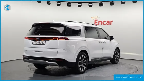 KIA CARNIVAL 9-SEATER PRESTIGE