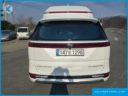 KIA CARNIVAL GASOLINE 9-SEATER HI-LIMOUSINE