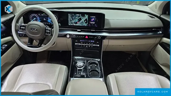 KIA CARNIVAL GASOLINE 7-SEATER HI-LIMOUSINE
