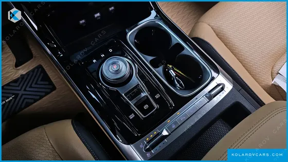 KIA CARNIVAL 7-SEATER NOBLESSE