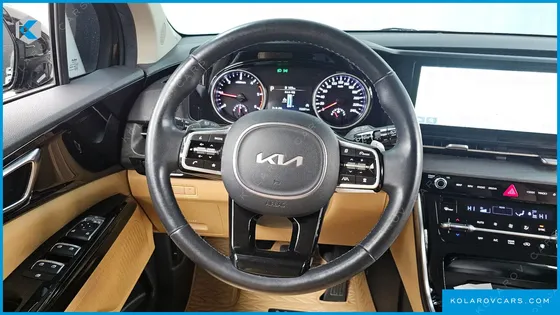 KIA CARNIVAL 7-SEATER NOBLESSE
