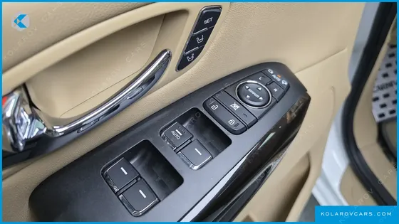 KIA CARNIVAL 9-SEATER NOBLESSE SPECIAL