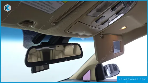 KIA CARNIVAL 9-SEATER NOBLESSE SPECIAL