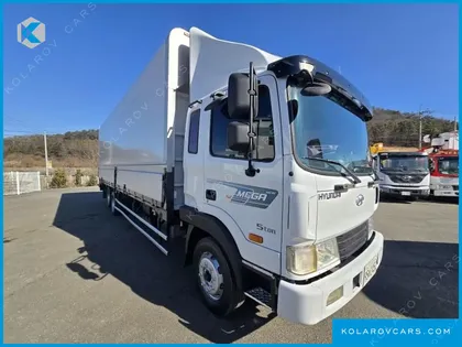HYUNDAI MEGA TRUCK GOLD