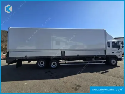 HYUNDAI MEGA TRUCK GOLD