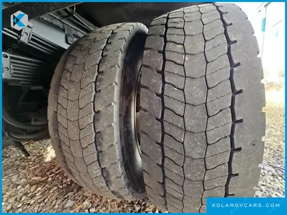 HYUNDAI MEGA TRUCK GOLD