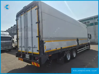 HYUNDAI MEGA TRUCK GOLD
