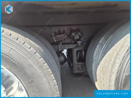 HYUNDAI MEGA TRUCK GOLD