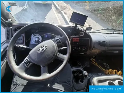 HYUNDAI MEGA TRUCK GOLD