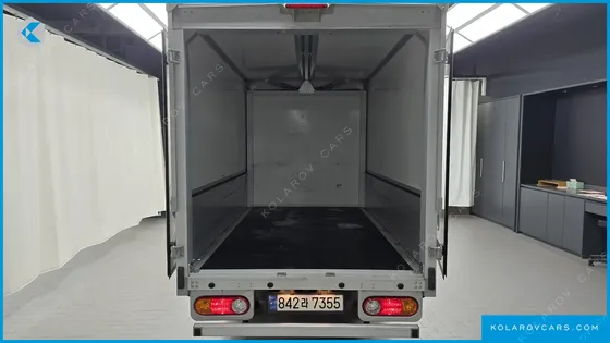 HYUNDAI PORTER II SUPER CABIN LPG