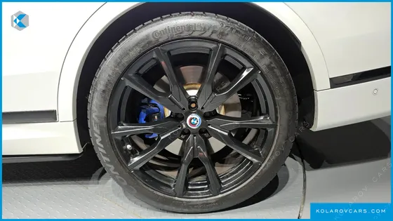 BMW X7 M60I XDRIVE M SPORT 6STR