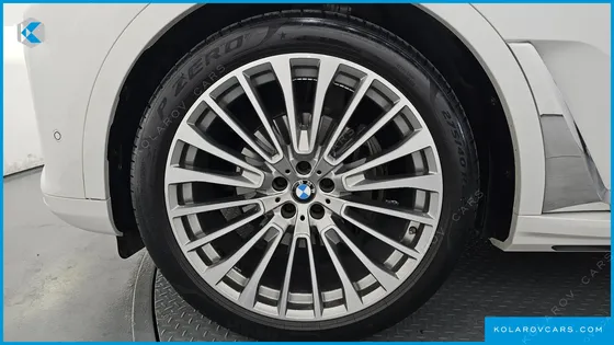 BMW X7 XDRIVE 40I DESIGN PURE EXCELLENCE 6-SEATER