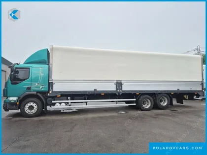 VOLVO CARGO TRUCK 6X4