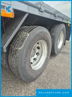 VOLVO CARGO TRUCK 6X4