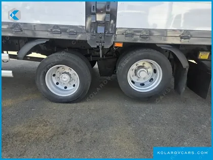 HYUNDAI MEGA TRUCK WIDECAP GOLD