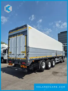 MERCEDES CARGO TRUCK 10X4