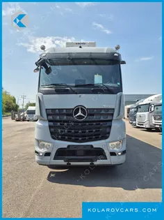 MERCEDES CARGO TRUCK 10X4