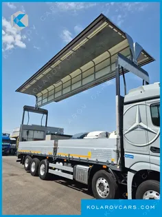 MERCEDES CARGO TRUCK 10X4