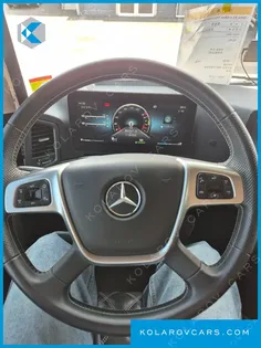 MERCEDES CARGO TRUCK 10X4