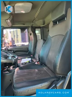 HYUNDAI MEGA TRUCK GOLD