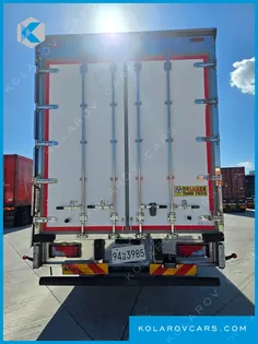 MAN TRUCK CARGO TRUCK 6X2