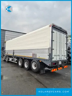 HYUNDAI EXCEED 10X4