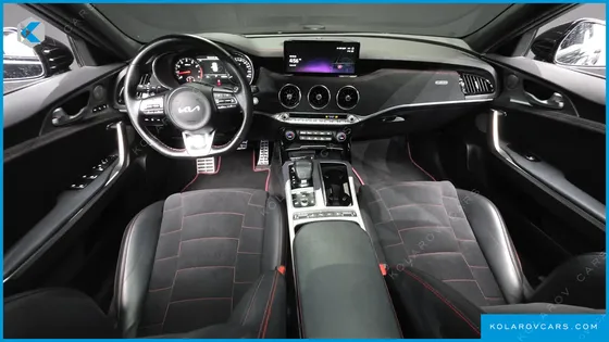 KIA STINGER 2.5 AWD MASTERS ACRO EDITION