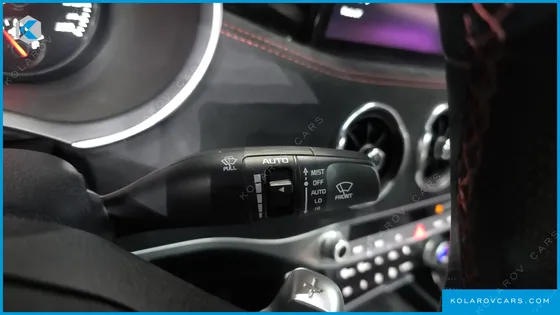 KIA STINGER 2.5 AWD MASTERS ACRO EDITION