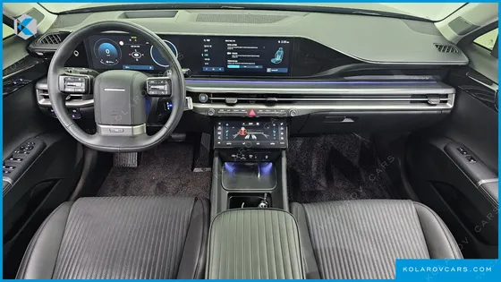 HYUNDAI GRANDEUR 2,5 GASOLINE 2WD