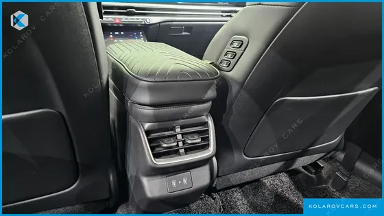 HYUNDAI GRANDEUR 2,5 GASOLINE 2WD
