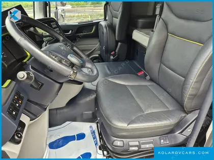 HYUNDAI PAVIS PRESTIGE