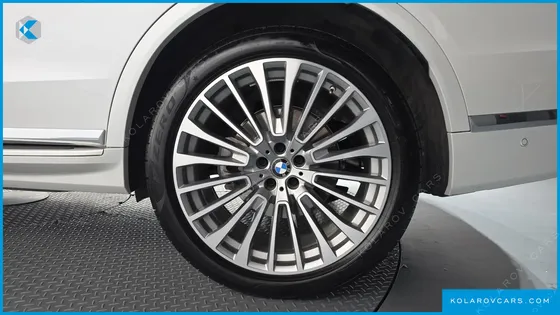 BMW X7 XDRIVE 40I DESIGN PURE EXCELLENCE 6-SEATER