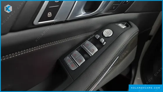 BMW X7 XDRIVE 40I DESIGN PURE EXCELLENCE 6-SEATER