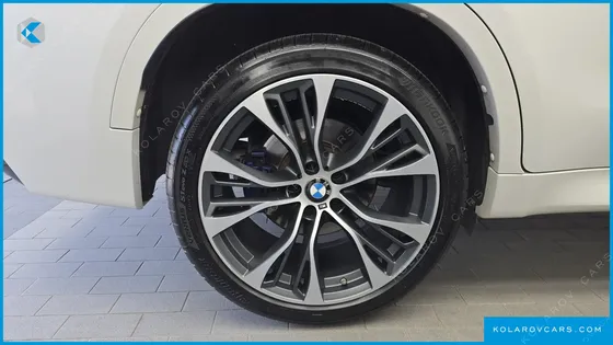 BMW X6 M50D
