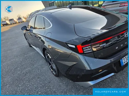 HYUNDAI SONATA INSPIRATION