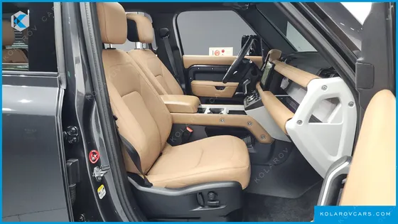 LAND ROVER DEFENDER 110 P300 X-DYNAMIC SE