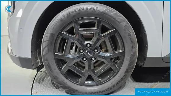 KIA CARNIVAL 9-SEATER GRAVITY
